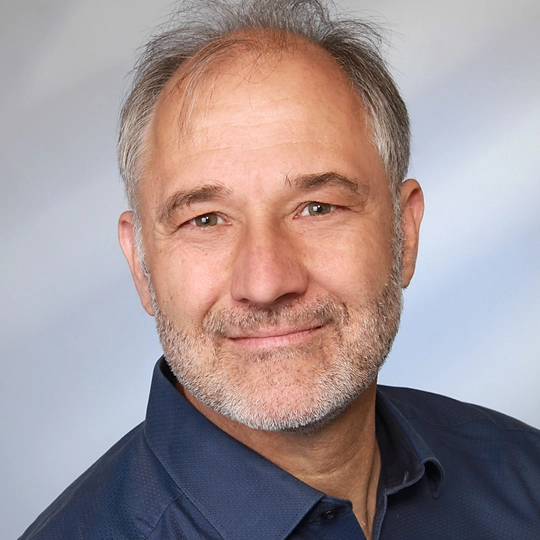 Dr. Henri Weller - Analog Devices