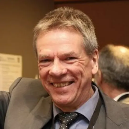 Dr. Jörg Schröper - Freier Fachjournalist